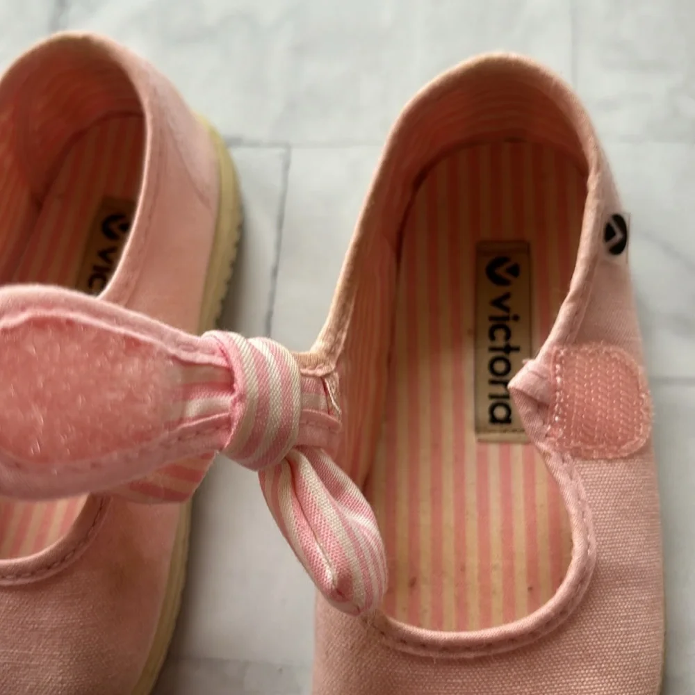 Victoria Ojalá Strips Ribbon Canvas Mary Janes